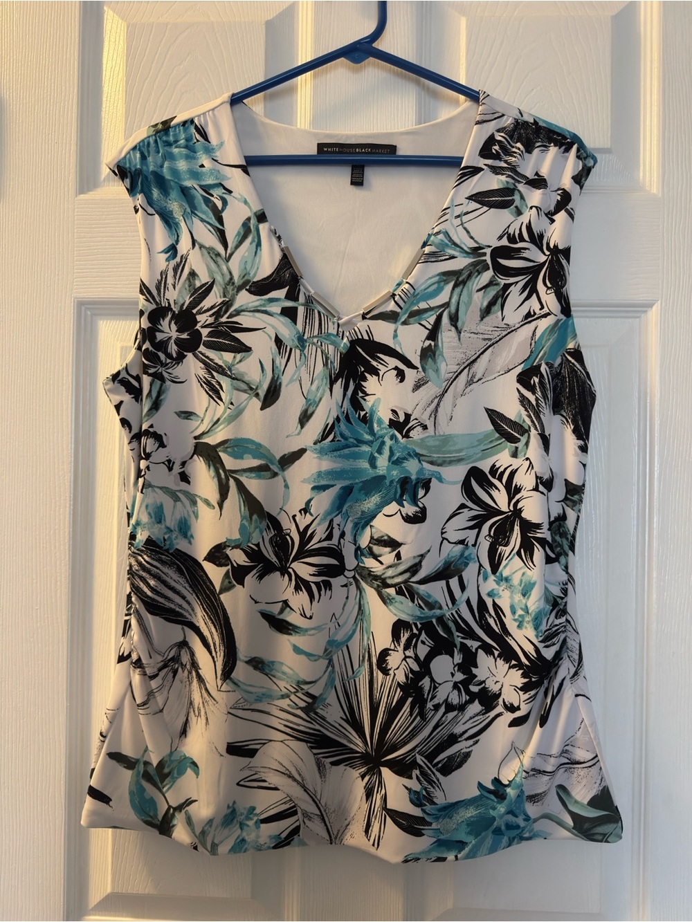 White House Black Market White Floral V-Neck Camisole with Teal & Black Print